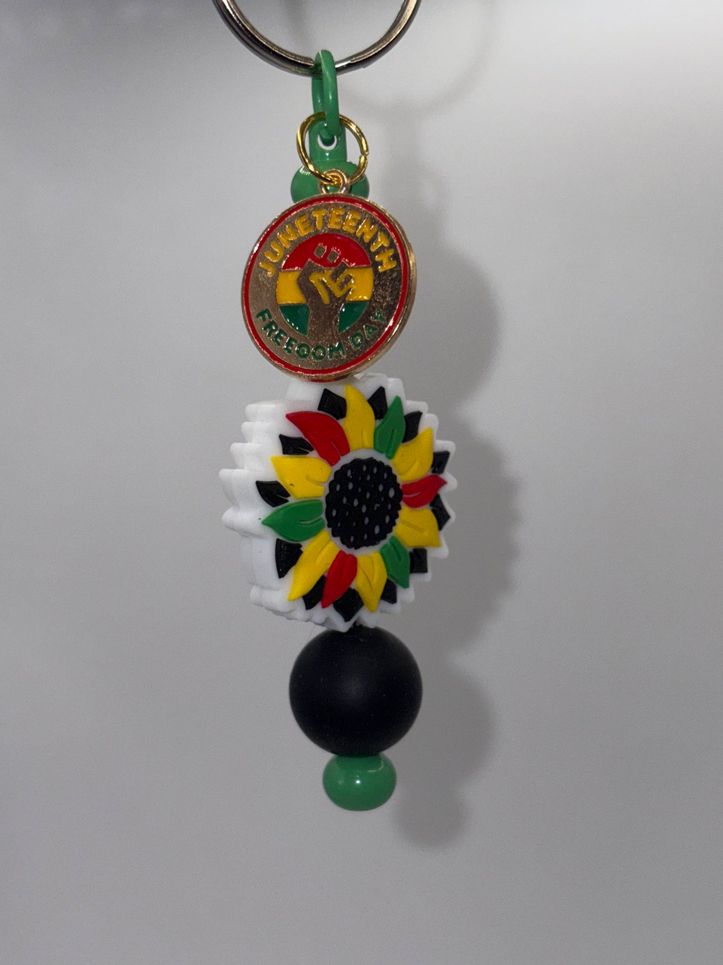 Juneteenth Flower Charm – A Bloom of Strength & Heritage