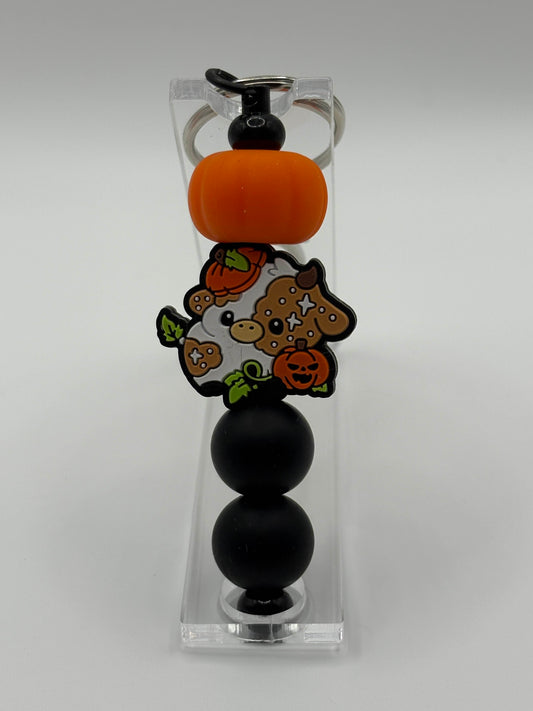 Fall Highland Cow Keychain – Autumn Vibes & Pumpkin Spice Moo-ds